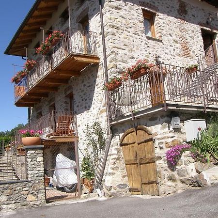 Monte Emilius Alloggio Ad Uso Turistico Vda Saint Christophe N 0002 المظهر الخارجي الصورة
