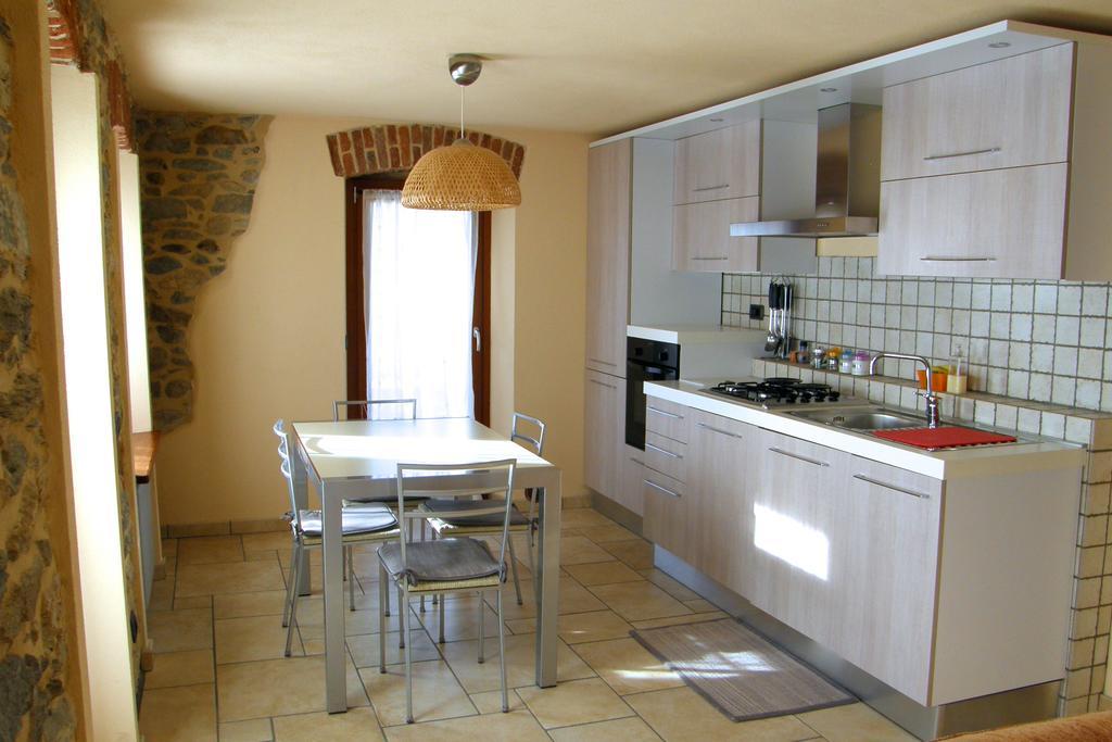 Monte Emilius Alloggio Ad Uso Turistico Vda Saint Christophe N 0002 المظهر الخارجي الصورة